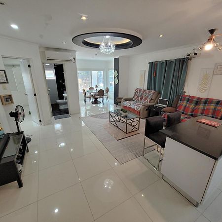 Lucky Suite Kandi 2 Bedrooms Ángeles Exterior foto